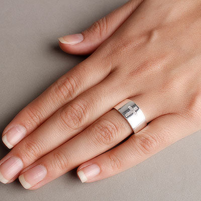 Anel de Prata com Zircônia