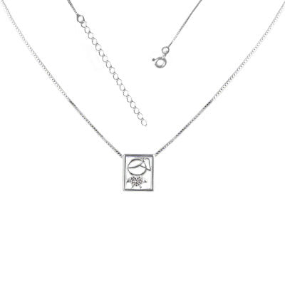 Gargantilha de Prata com Menina