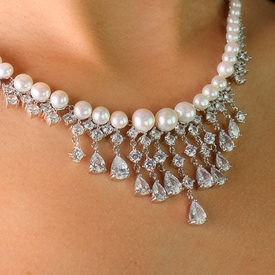 Gargantilha de Prata com Pérolas