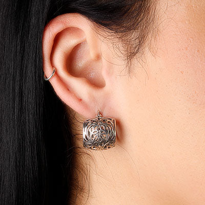 Argola de Prata Vazada