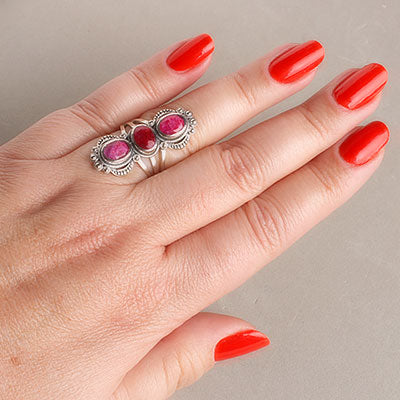 Anel de Prata com Rubi