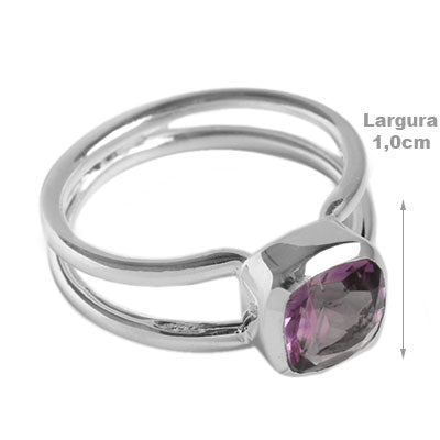 Anel de Prata com Ametista.