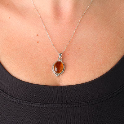 Pingente de Prata com Âmbar
