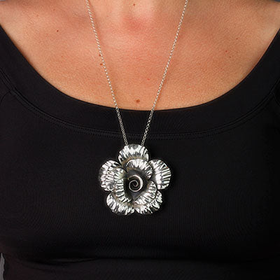 Pingente de Prata Flor