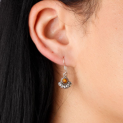 Brinco de Prata com Olho de Tigre