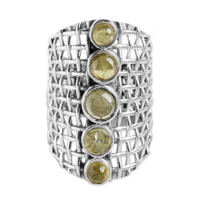 Anel de Prata com Peridoto