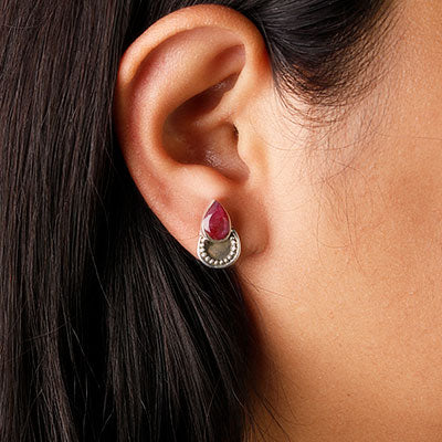 Brinco de Prata com Rubi