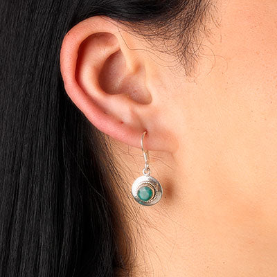 Brinco de Prata com Esmeralda