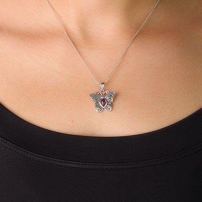 Pingente de Prata Borboleta com Ametista