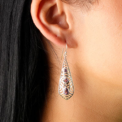 Brinco de Prata com Ametista