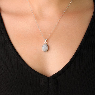 Pingente de Prata com Pedra da Lua