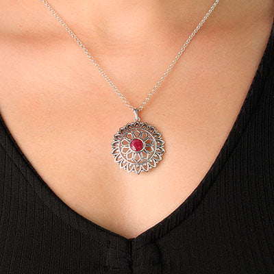 Pingente de Prata com Rubi