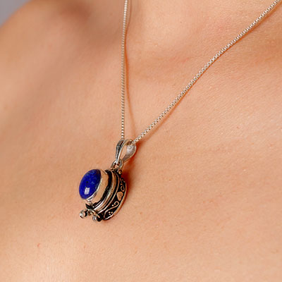 Pingente de Prata com Lápis Lazúli