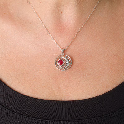 Pingente de Prata Lua com Rubi