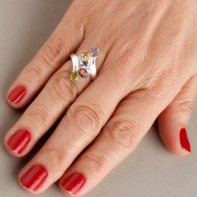 Anel de Prata com Pedras