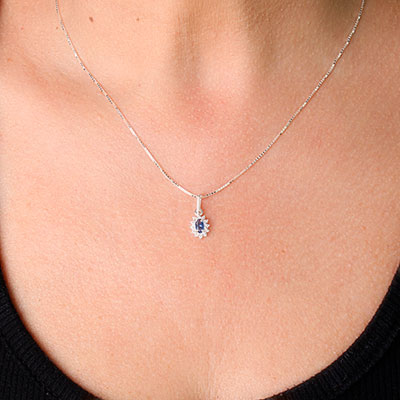 Gargantilha de Prata com Zircônias