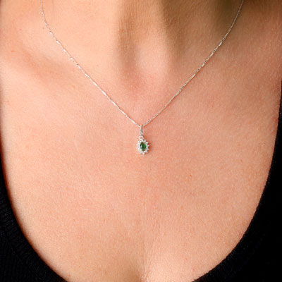 Gargantilha de Prata com Zircônias