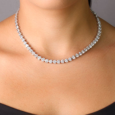 Gargantilha de Prata com Zircônias