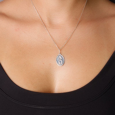 Pingente de Prata Alfa e Ômega