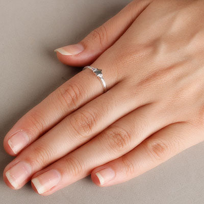 Anel de Prata Estrela com Zircônias