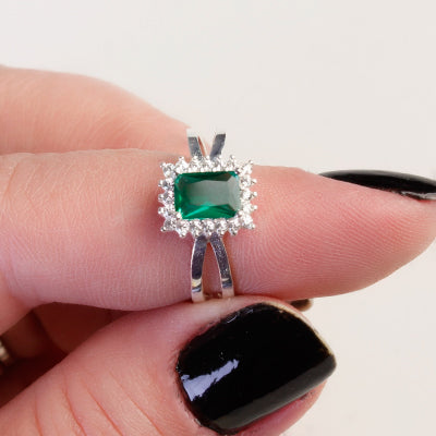 Anel de Prata com Zircônias - 60659