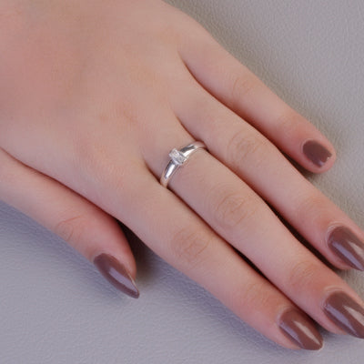 Anel de Prata com Zircônia - 64575