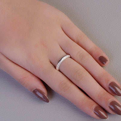 Anel de Prata Aparador com Zircônias - 64629