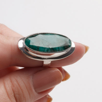 Anel de Prata com Esmeralda - 65025