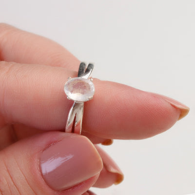 Anel de Prata com Pedra da Lua - 65073