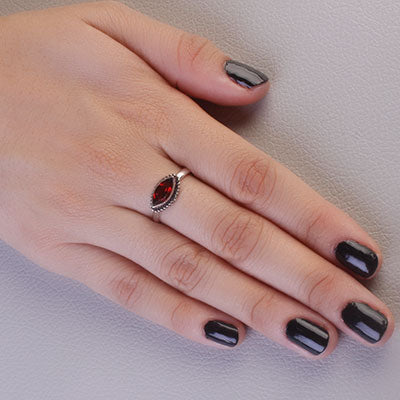 Anel de Prata com Granada - 65641