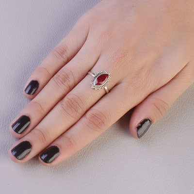 Anel de Prata com Rubi - 65701