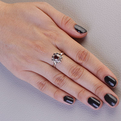 Anel de Prata com Granada - 65710