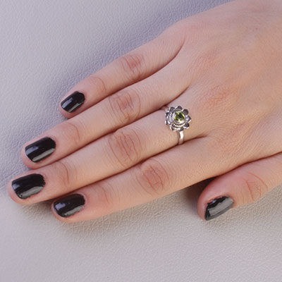 Anel de Prata com Peridoto - 65712
