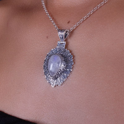 Pingente de Prata com Pedra da Lua - 67320