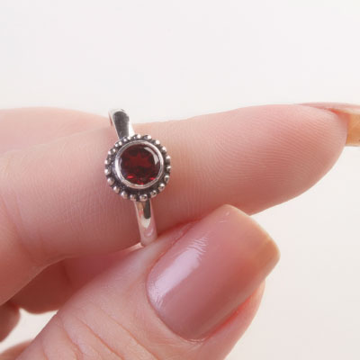 Anel de Prata com Granada - 67792