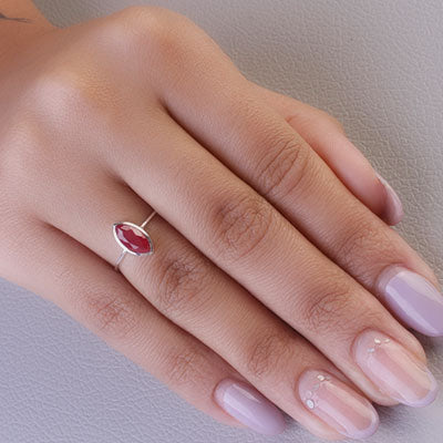 Anel de Prata com Rubi - 67800