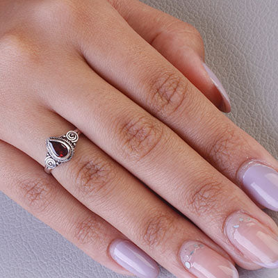 Anel de Prata com Granada - 67867