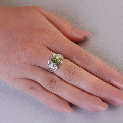 Anel de Prata com Peridoto - 68090