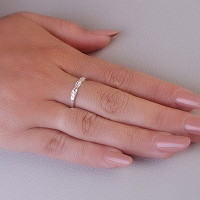 Anel de Prata com Zircônias - 68199