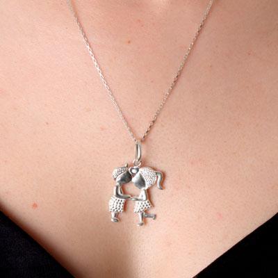 Pingente de Prata Namorados