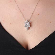 Pingente de Prata com Zircônias