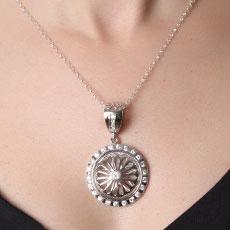 Pingente de Prata com Zircônias