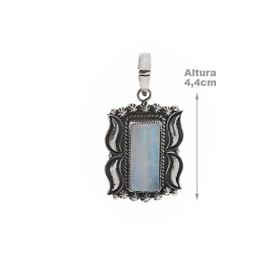 Pingente de Prata com Pedra da Lua