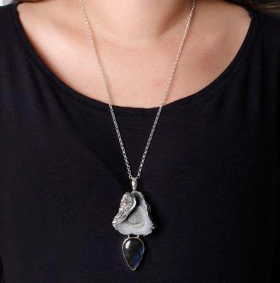 Pingente de Prata com Drusa