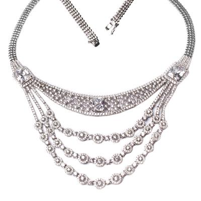 Gargantilha de Prata com Zircônias