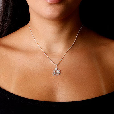 Pingente de Prata Menina e Menino