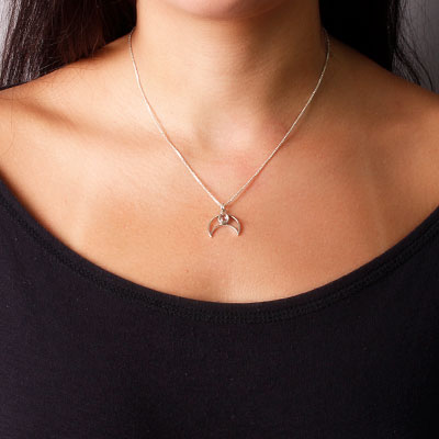 Pingente de Prata Lua Invertida