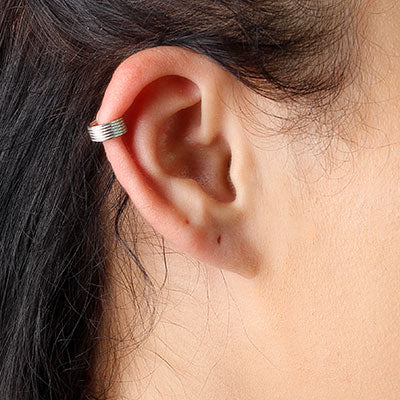 Piercing de Prata Pressão para Orelha