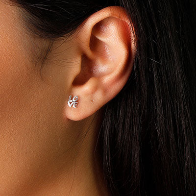 Brinco de Prata Love