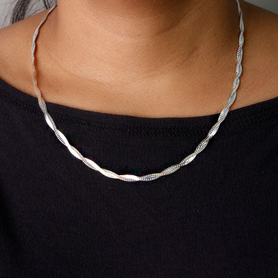 Gargantilha de Prata Trabalhada